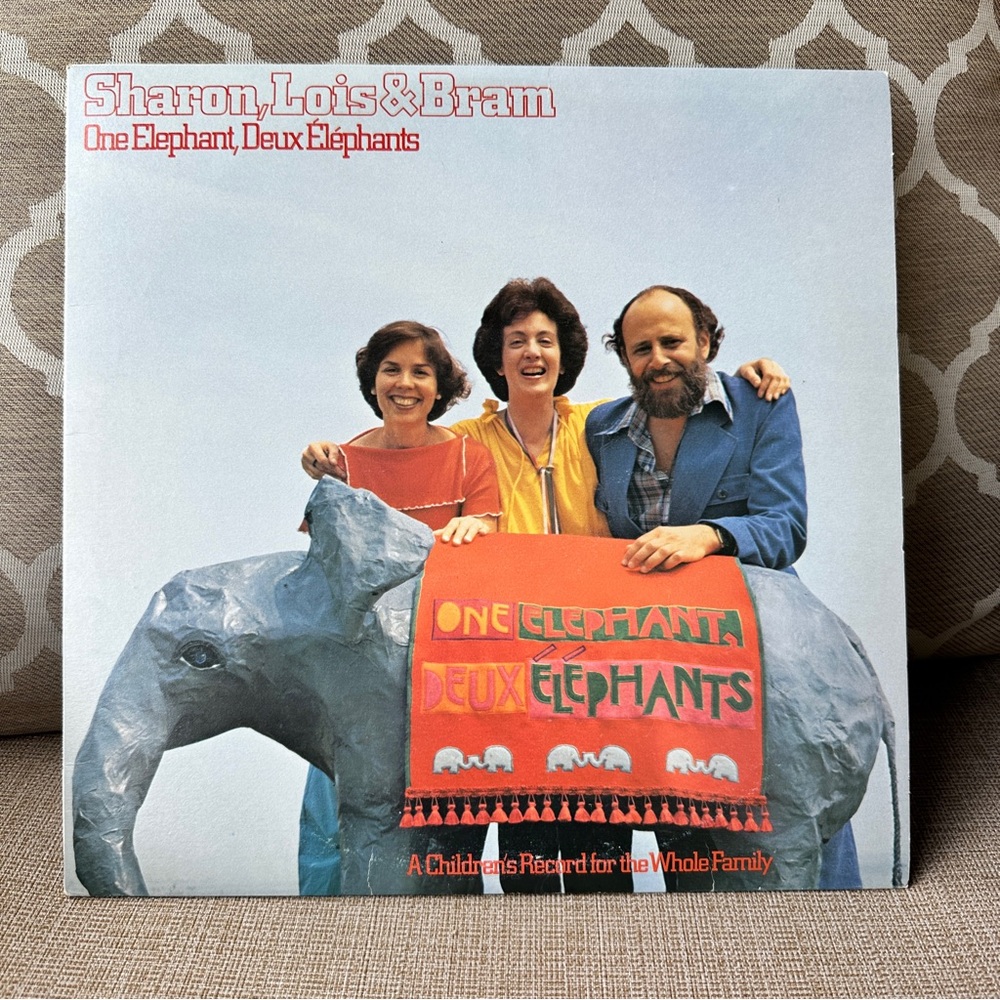 Sharon Lois & Bram One Elephant, Deux Eléphants Vinyl LP Canda Import Booklet